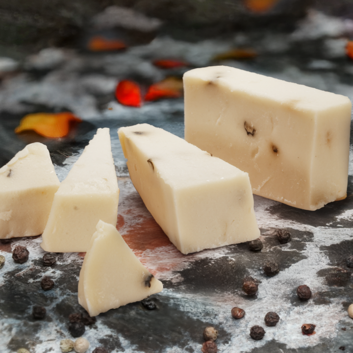 No-Moo, Spreadable / Black Pepper • 200 g