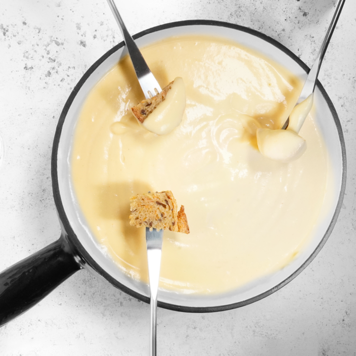 Vegan-Fondue with white wine (jar) • 400 g (Glas)