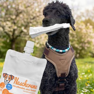 Vegan snacking cream for dogs and cats • 100 g